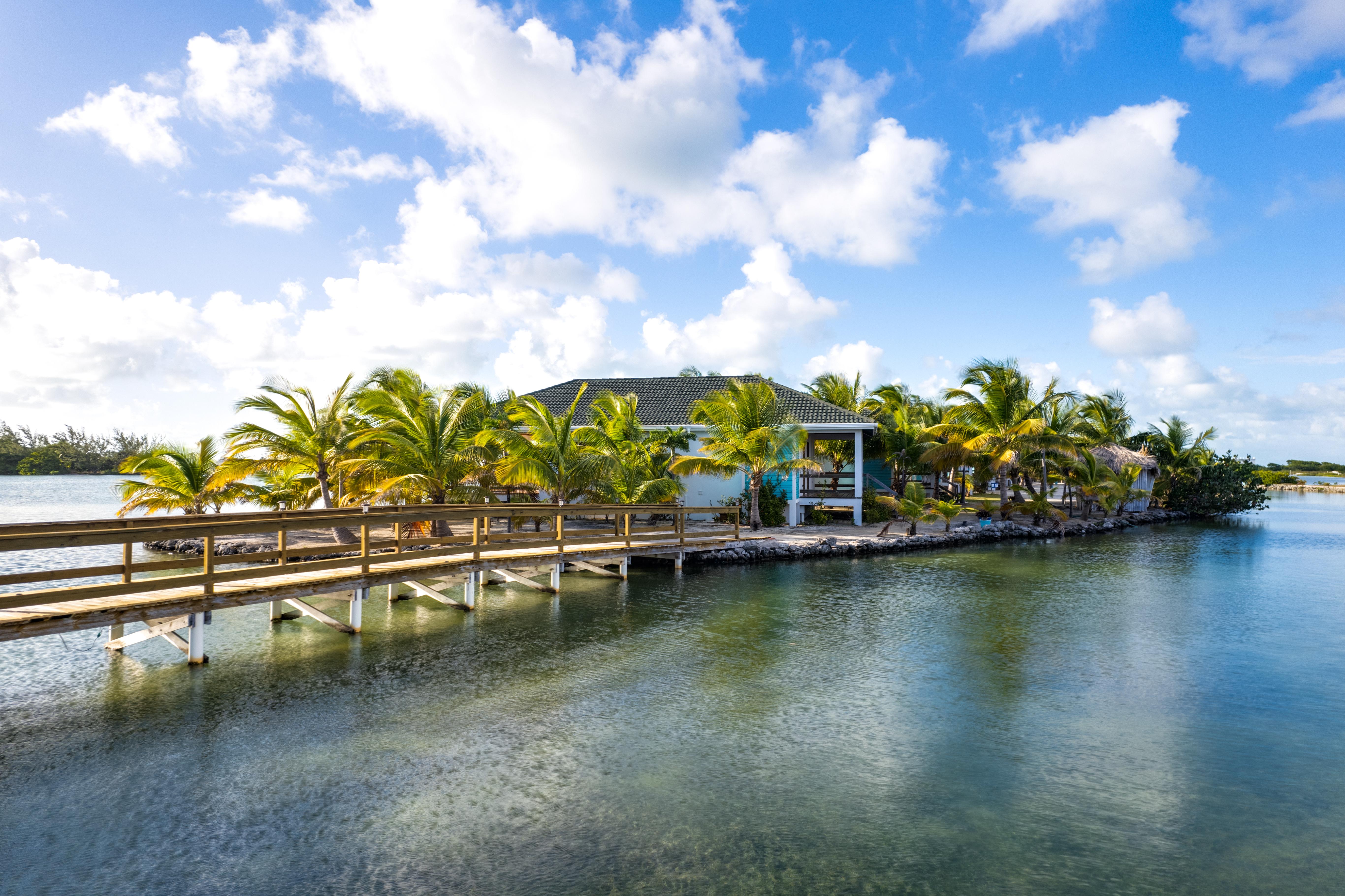 Turtle Island Resort San Pedro  Exterior photo